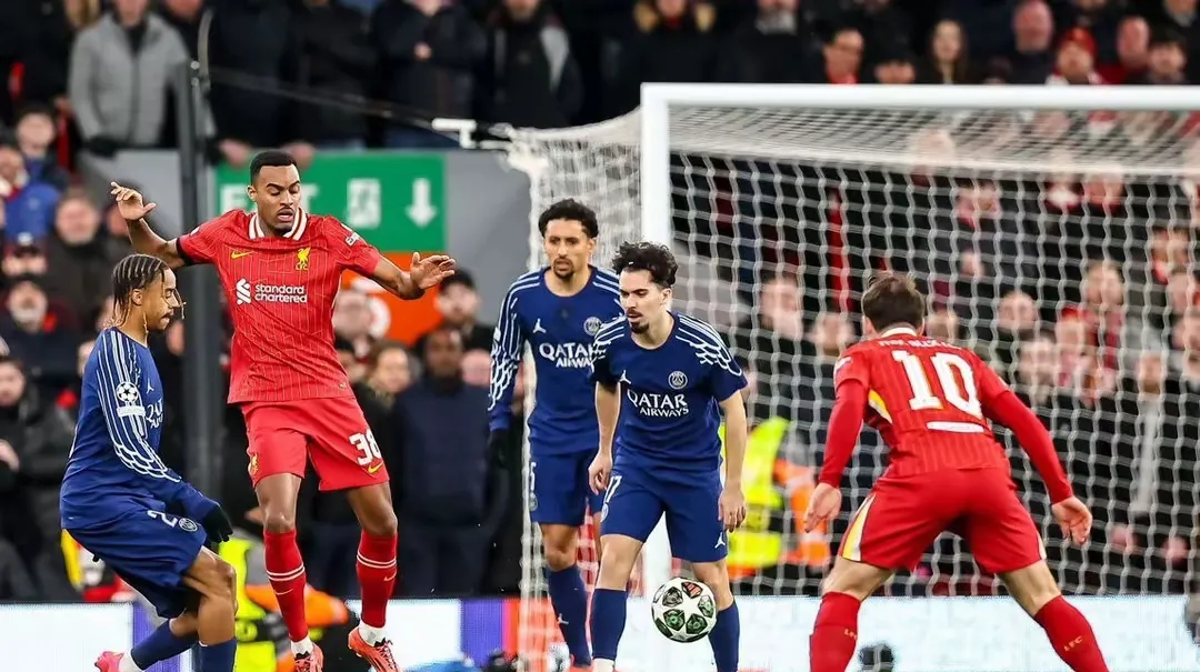 亚博体育-转折点！法兰克福遗憾出局；中超赛后攻防权衡；质疑声仍在；更衣室氛围转暖的简单介绍-亚博体育