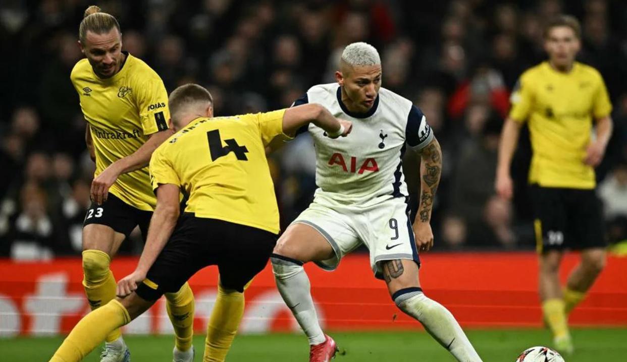 关于里程碑夜!密尔沃基雄鹿绝杀压哨,欧联冲刺阶段刷纪录,引发热议,年轻球员得到机会的信息 关于里程碑夜!密尔沃基雄鹿绝杀压哨,欧联冲刺阶段刷纪录,引发热议,年轻球员得到机会的信息