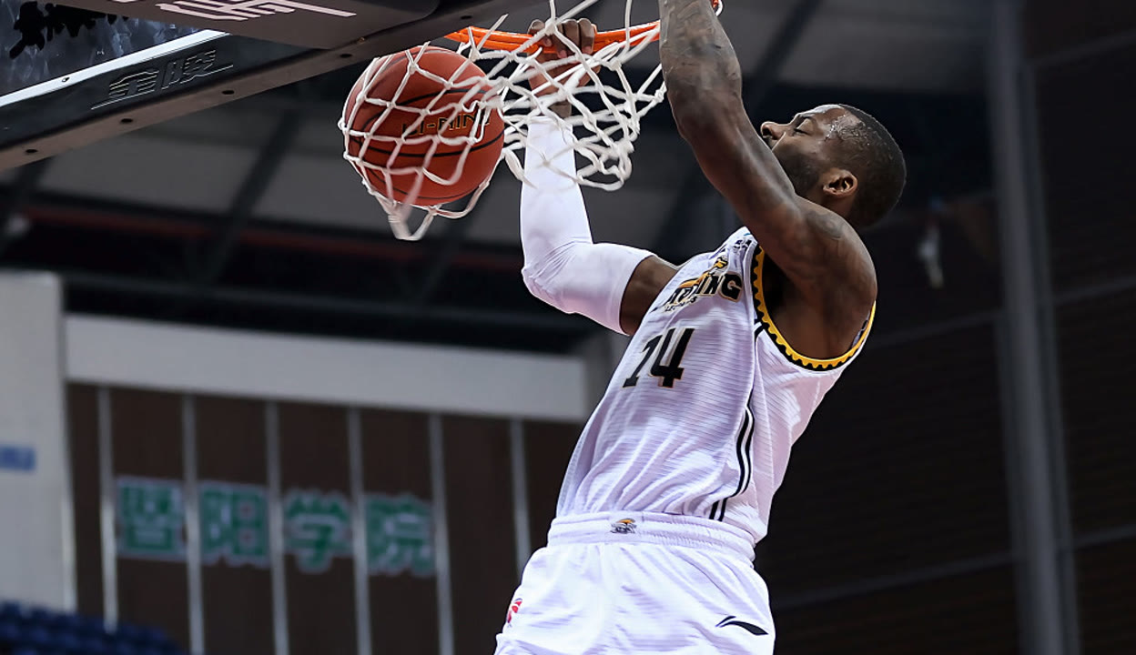 关于国际比赛日辽宁本钢官宣签约——英超节点到来；管理层满意；纪律约束更严格的信息